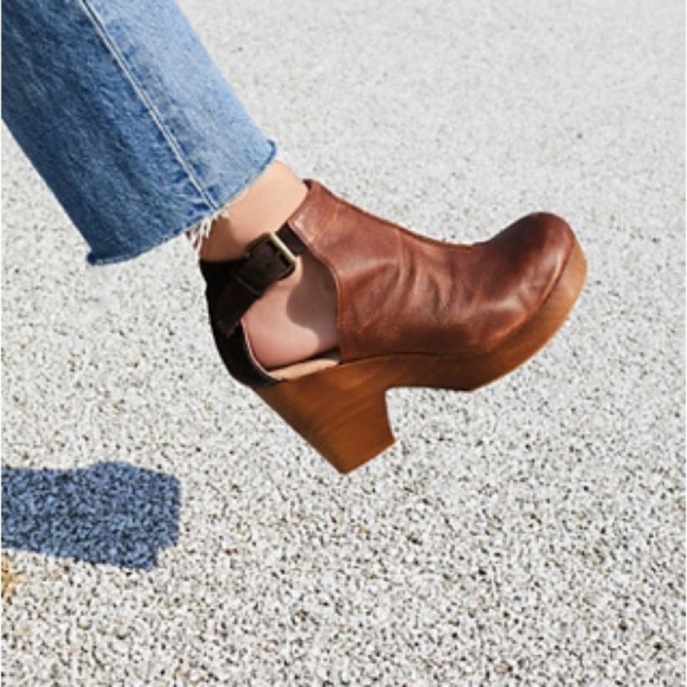 Free People Amber Orchard Clog Platform Leather Wood Brown Womens Size 9 39 NEW - Picture 2 of 11